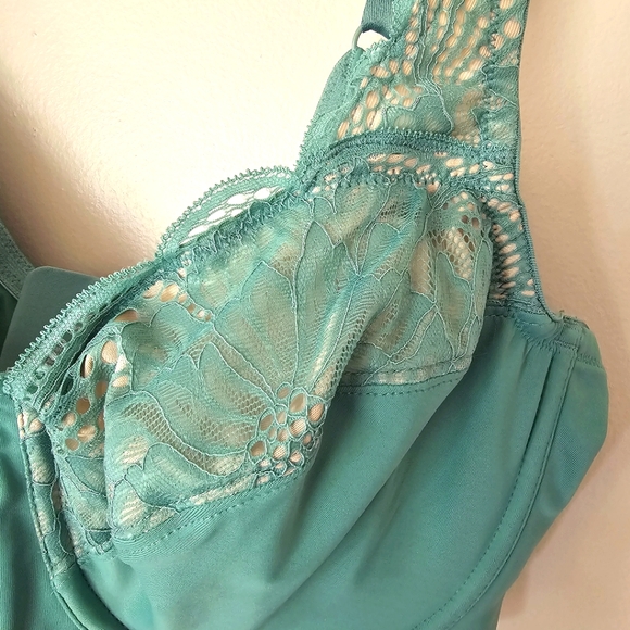 Modern Movement Scalloped Lace Underwire Bra 36DD/36E Full Coverage - Picture 3 of 8